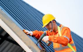 Best Commercial Roofing Services  in Elmore, OH